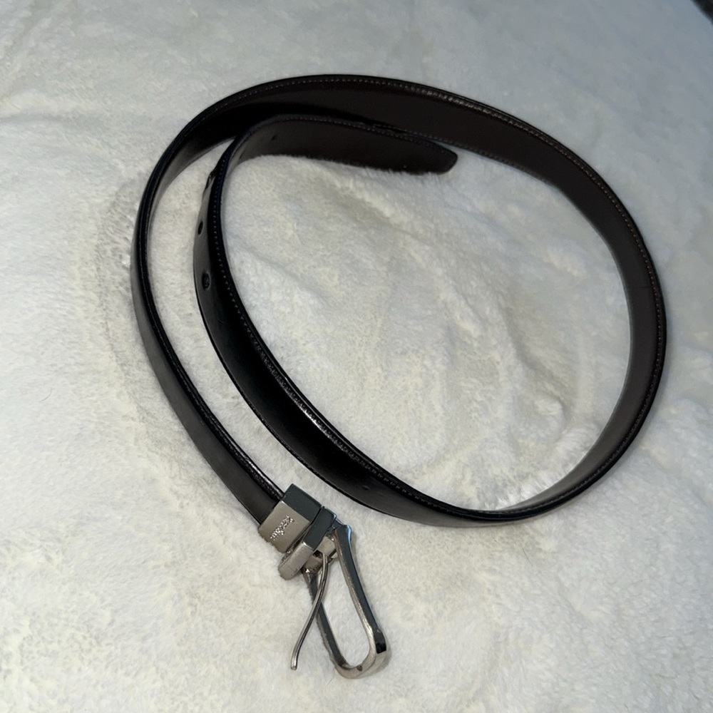 Perry Ellis Black Leather Belt with Silver Buckle 32/80